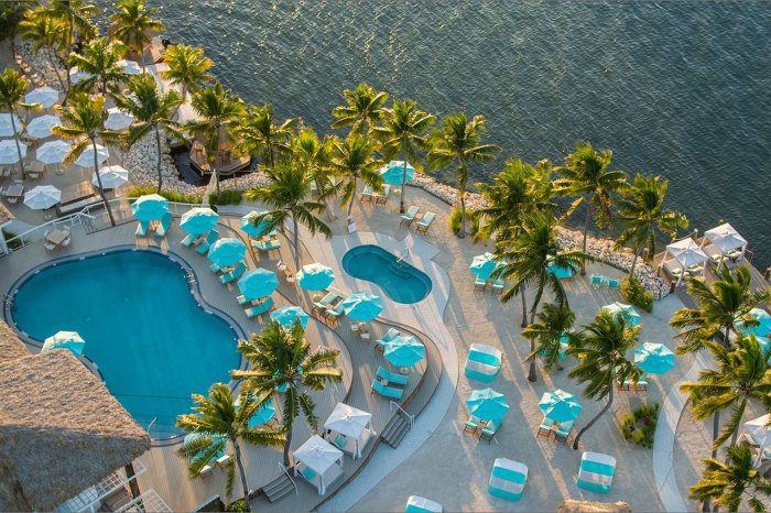 Resorts bahamas inclusive cheap resort breezes spa world planetware