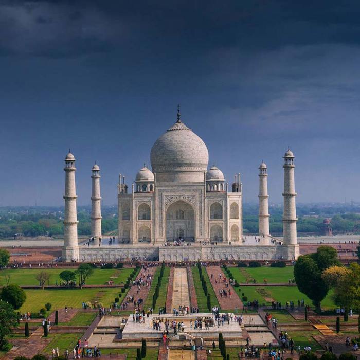 Luxury golden triangle tour